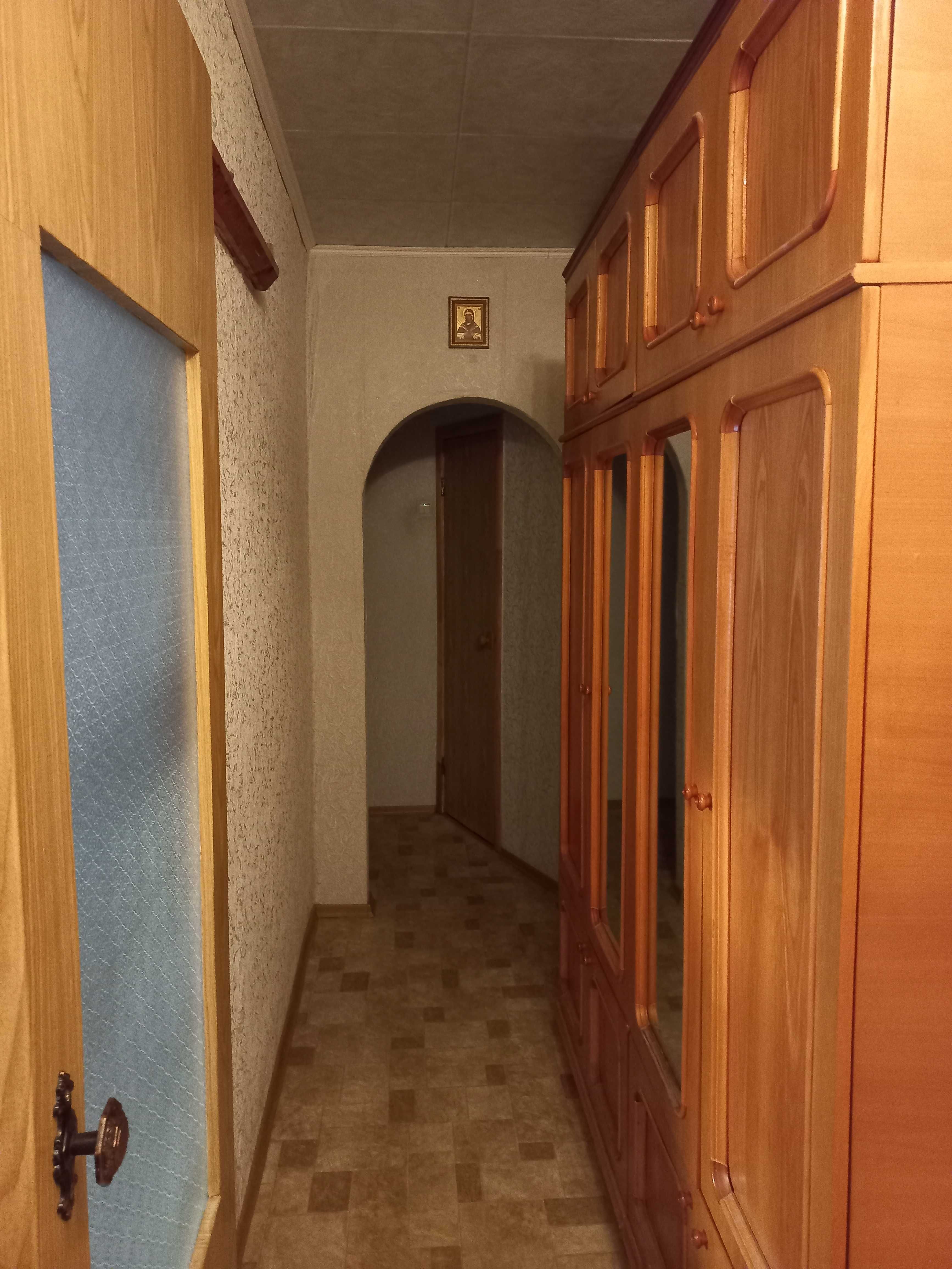 Продам 2-х комнатную к-ру Краматорск, Даманский (Крытый рынок)