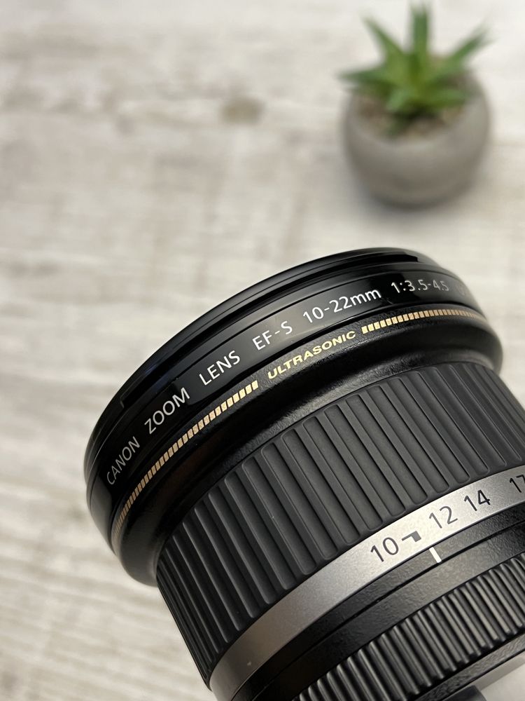 Canon EF-S 10-22mm f/3.5-4.5 USM НОВИЙ