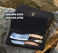 Набір туристичних ножів ручної роботи в коробці з тризубом, 1200 г