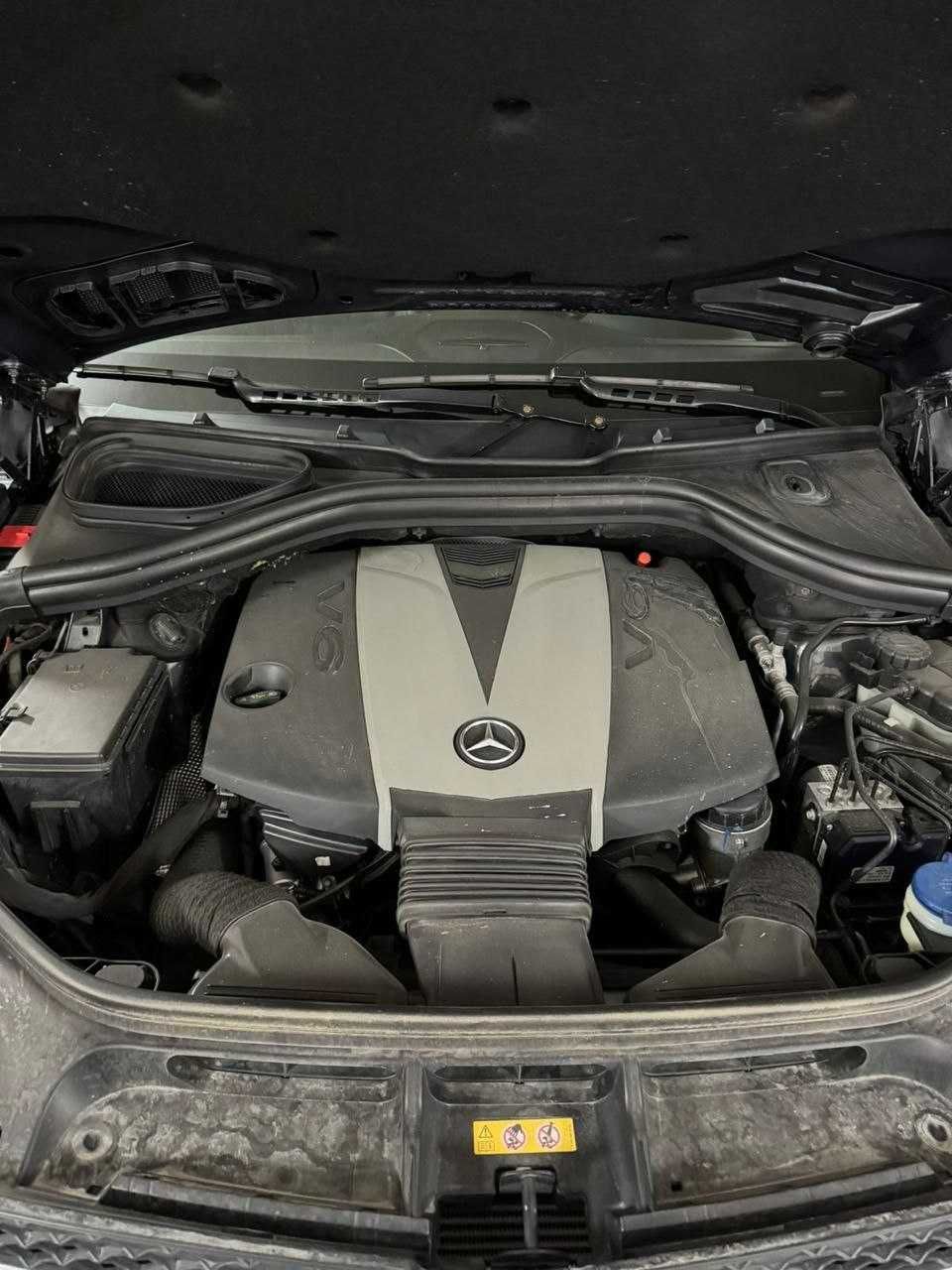 Продам автомобіль Mercedes GL 350