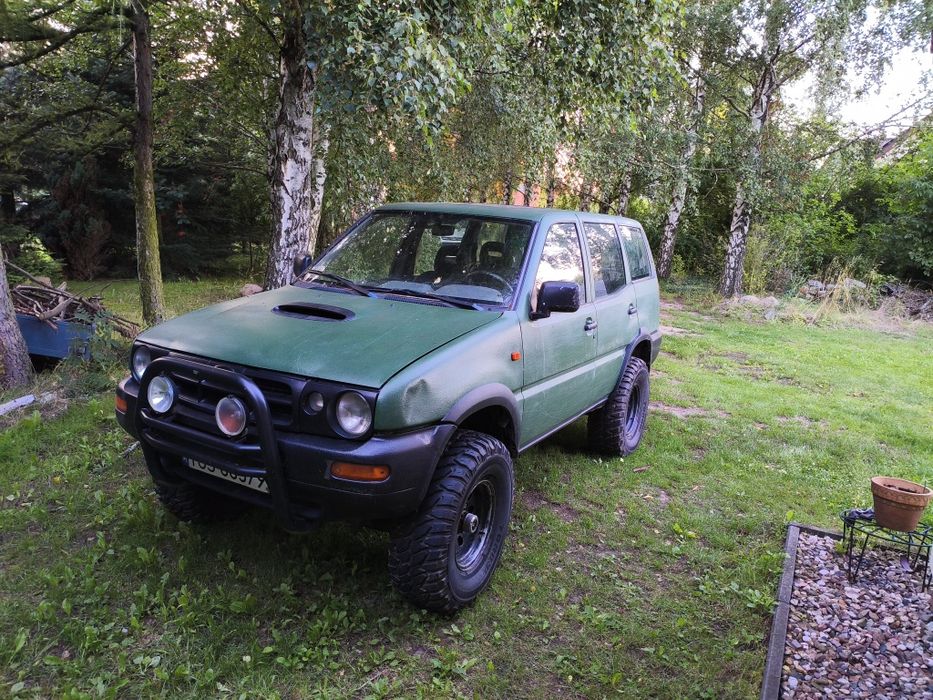 Nissan Terrano 2 II