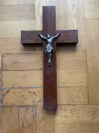 Krzyż drewniany na ścianę