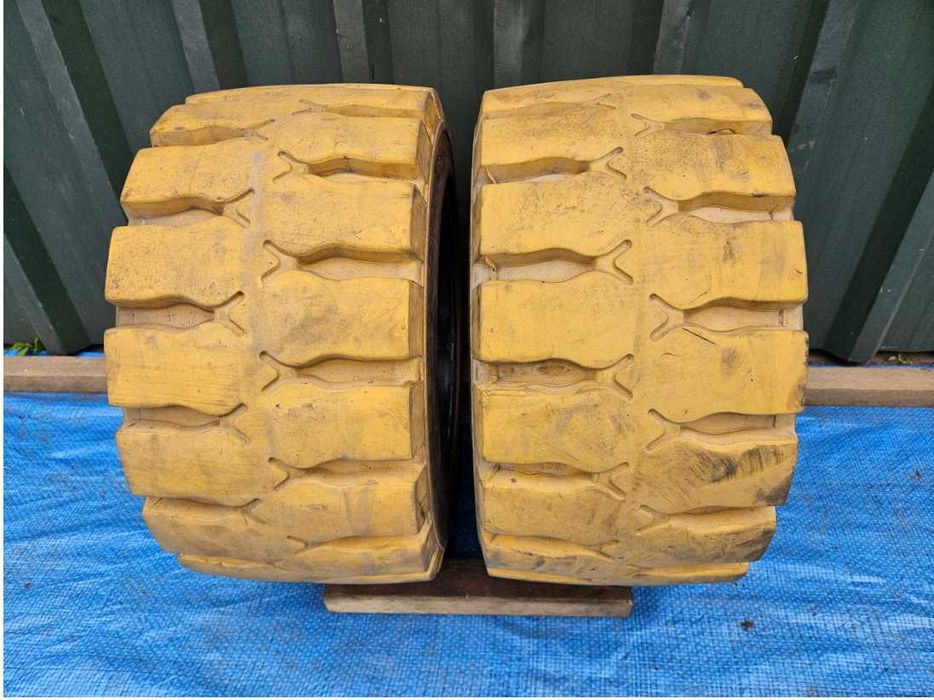 Opony Opona Marangoni 315/45 - R 12 Pełne 315/45-12 Para Biała Eltor