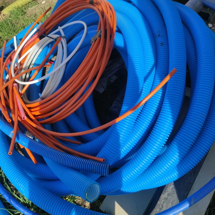 Pozostałości po rekuperacji,budowie, wentylacyjne.