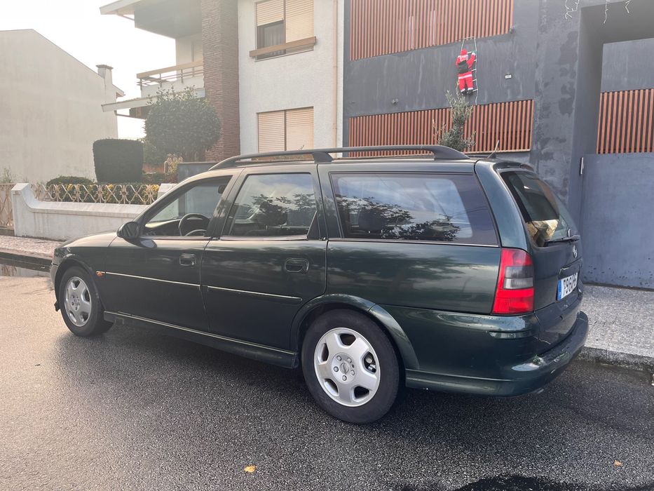 Carrinha a gasóleo impecável 5 lugares