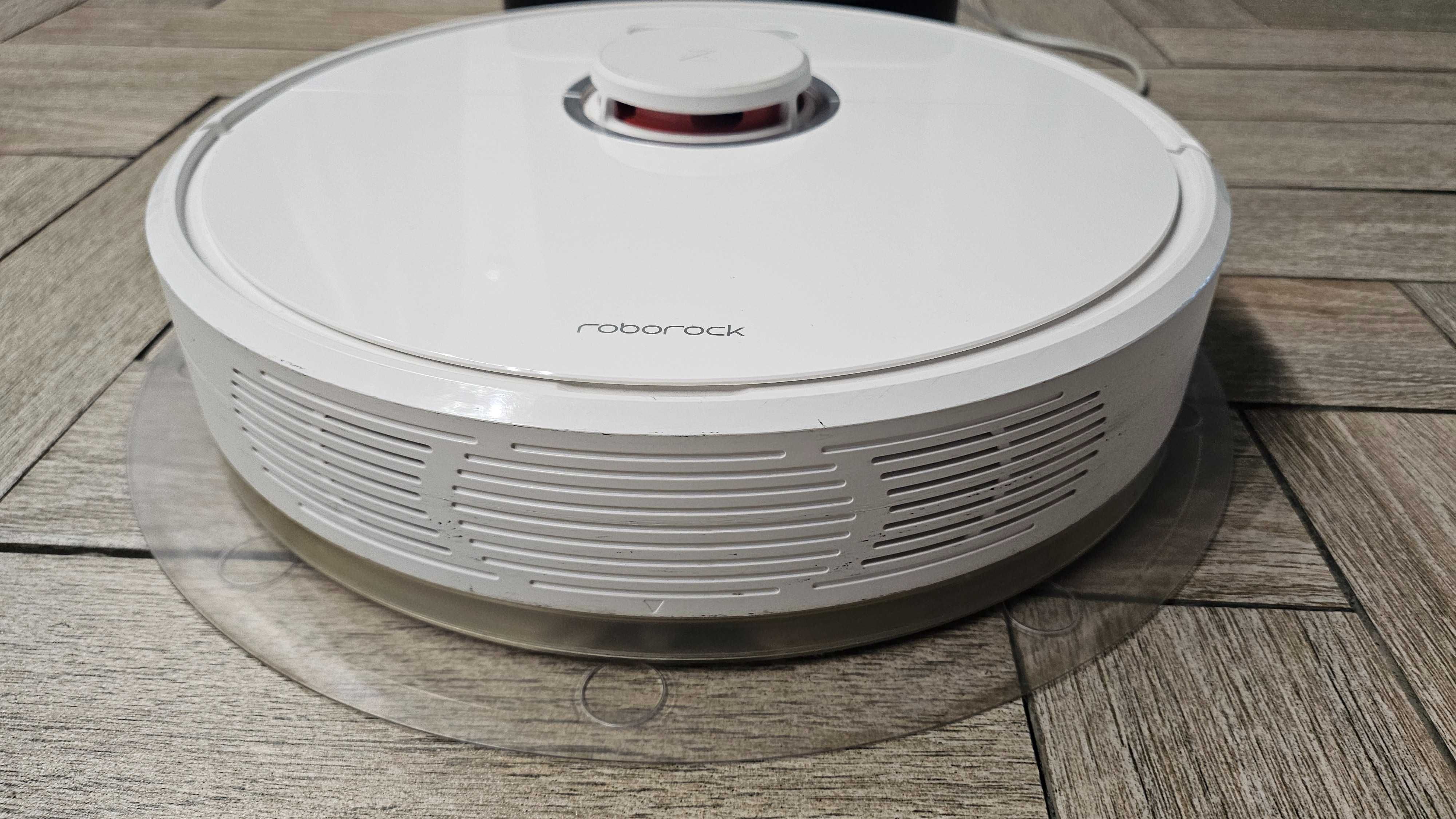 Roborock S6 - Robot sprzątający z funkcją mopowania