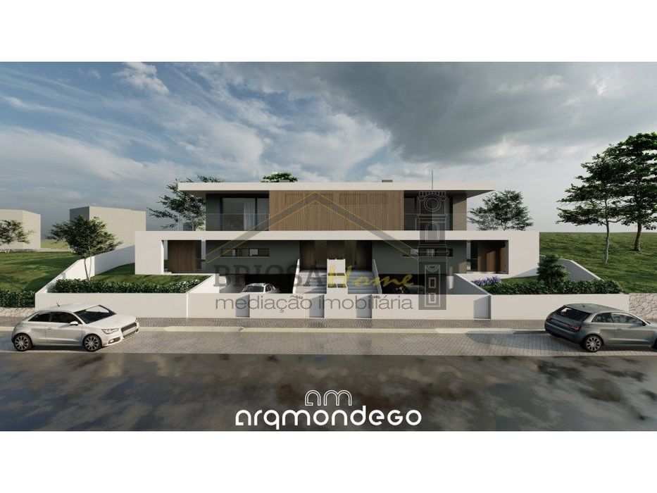 Moradia T4 nos Carvalhais