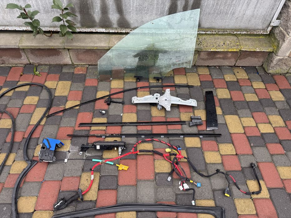 Ionik 5 дверка комплектуюче скло ручка замок