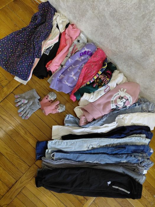 Пакет  речей для дівчинки ,джинст ,кофти,плаття ,костюм