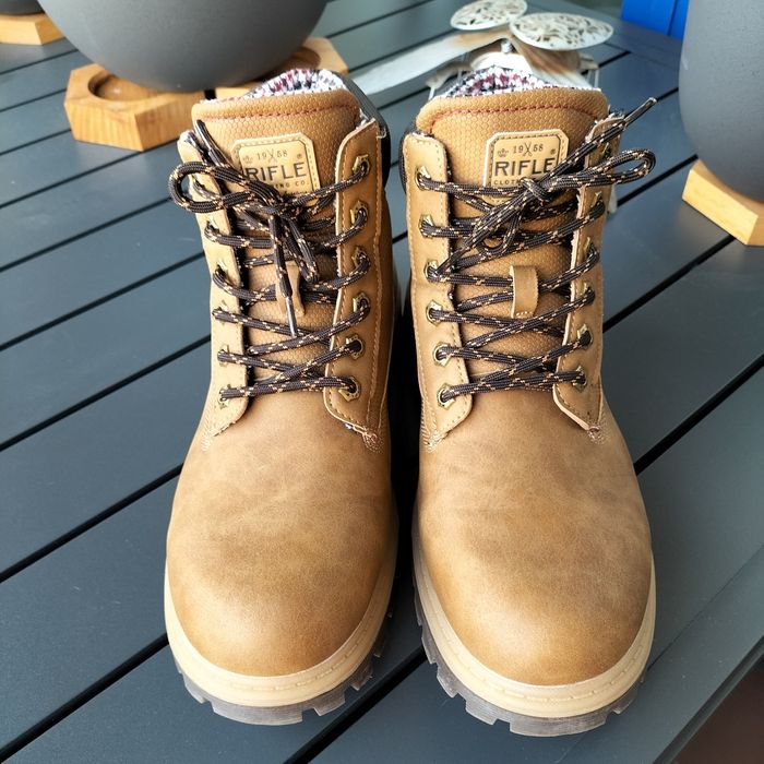 Botas da marca rifle