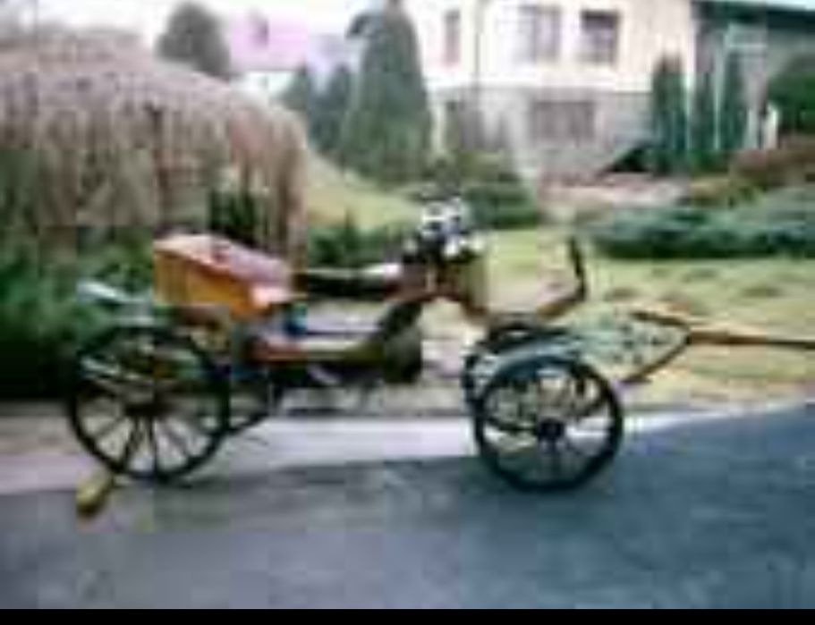 Bryczka wolant  z okresu miedzywojennego