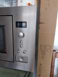 Microondas de Encastrar ZANUSSI em Pleno Funcionamento, Nunca Usado.