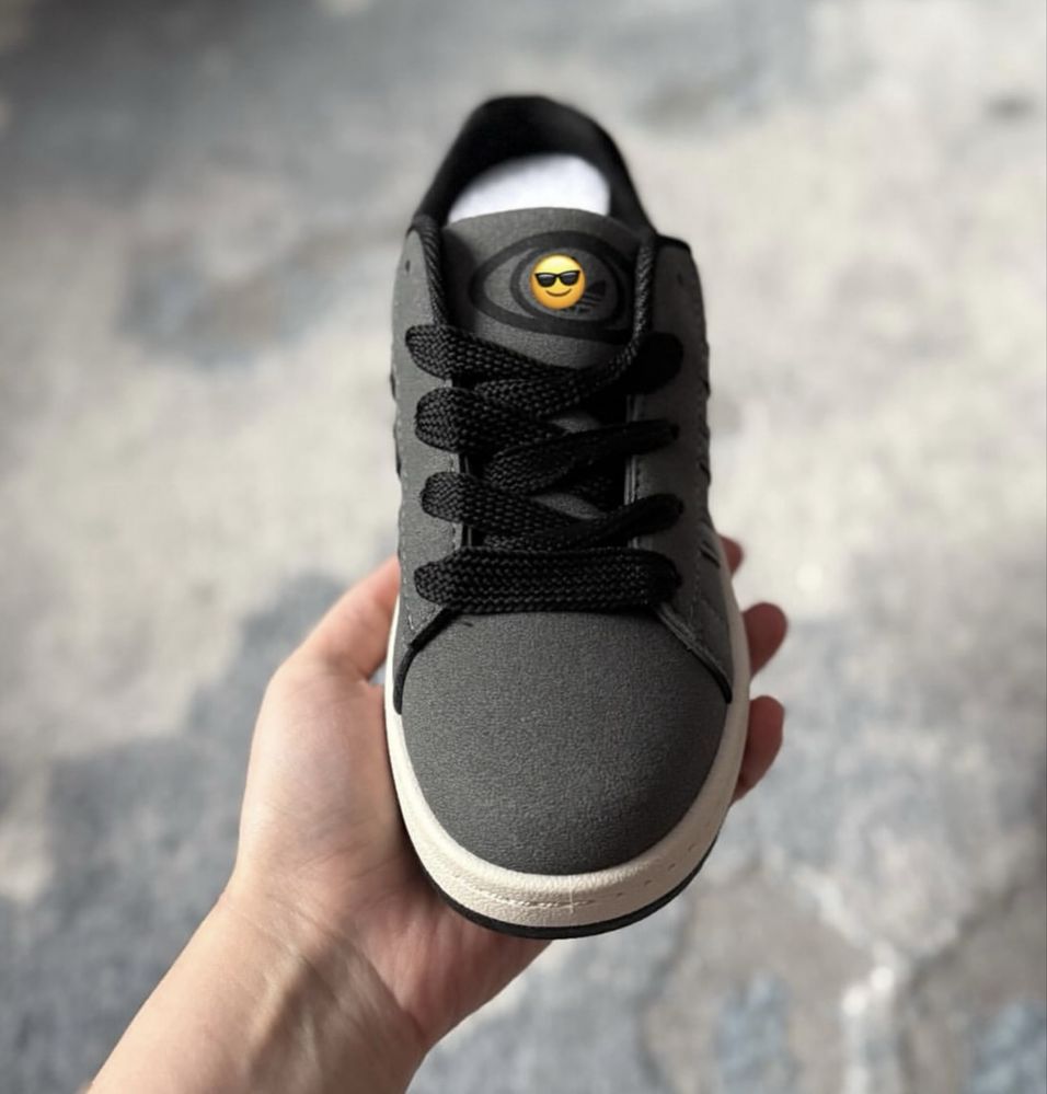 Кеди Adidas для хлопчиків та дівчаток