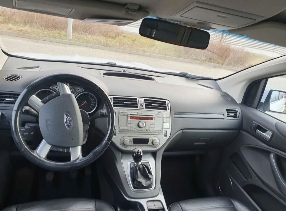 Ford Kuga 2009 hak panorama tempomat