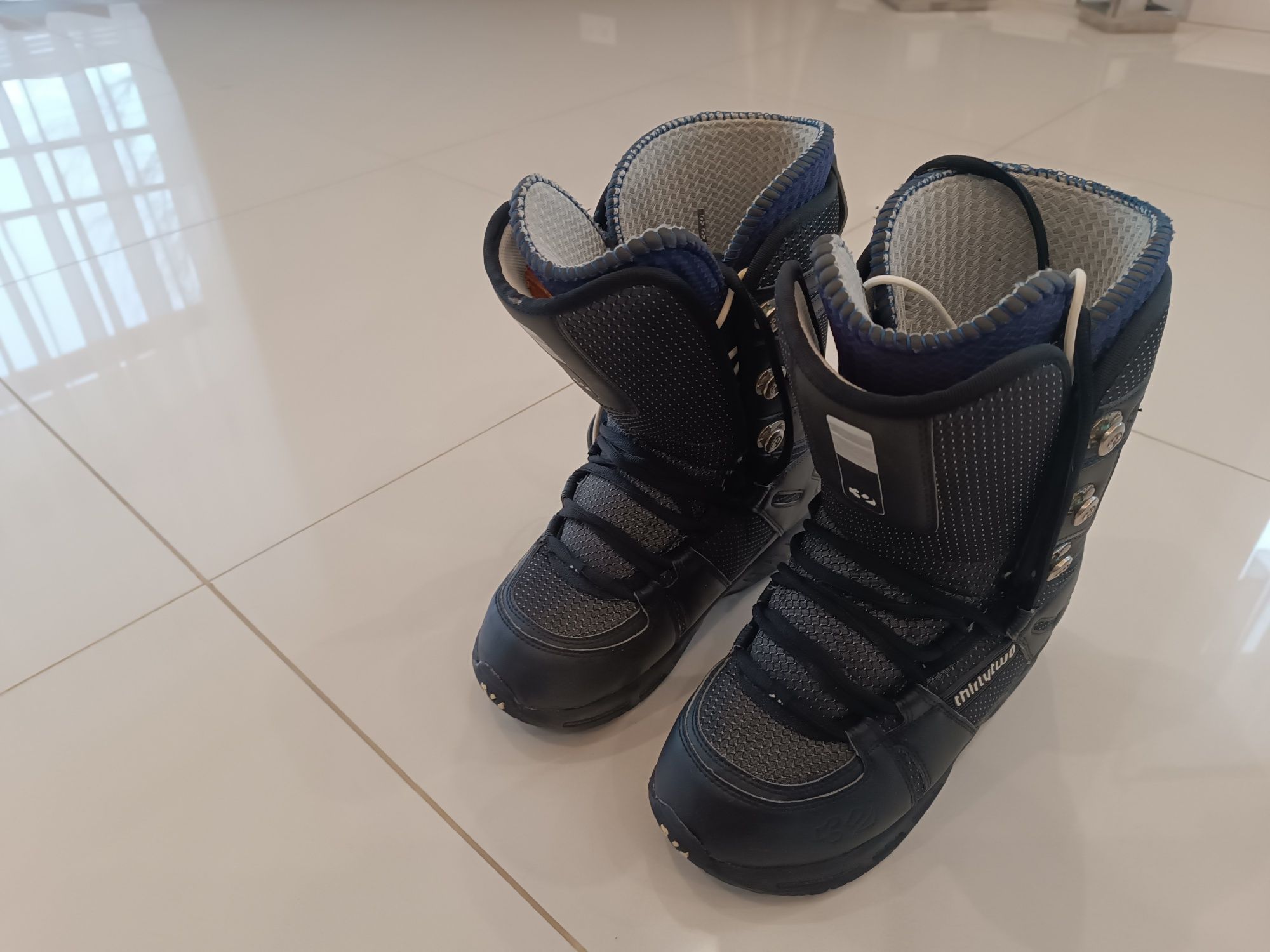 Buty snowboardowe thirtytwo  r.41