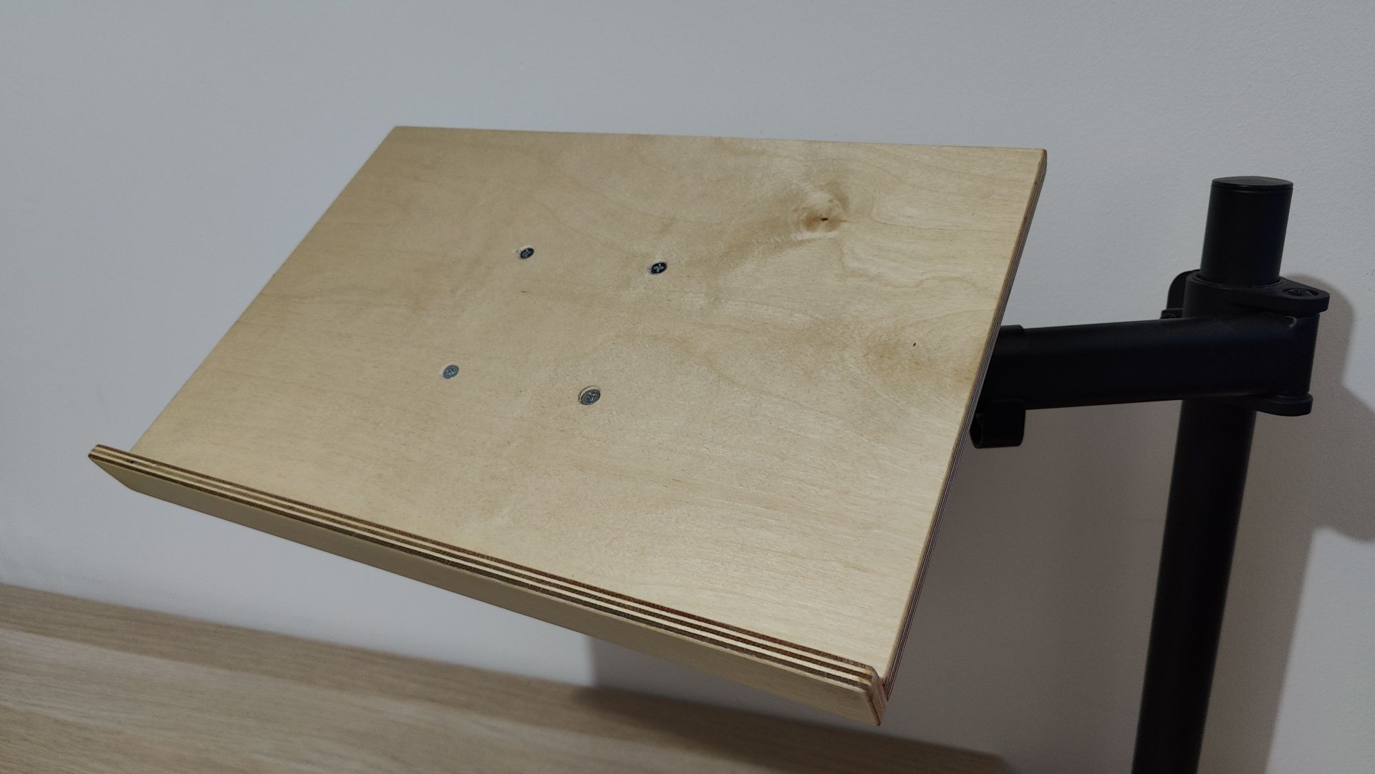 Suporte portátil - vesa 100x100