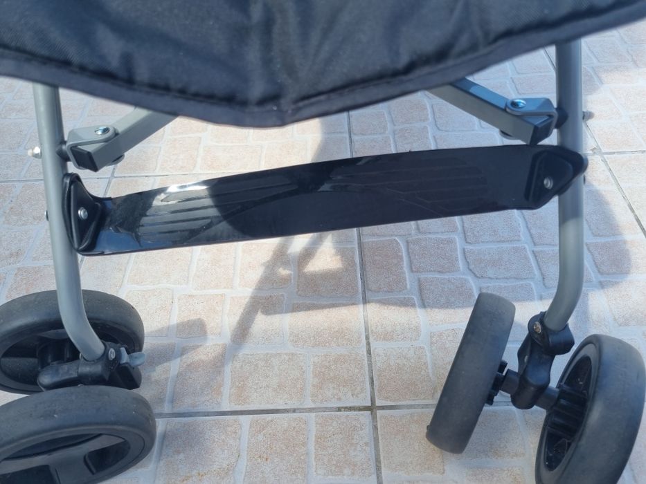 Carrinho bebe redkite preto bengala