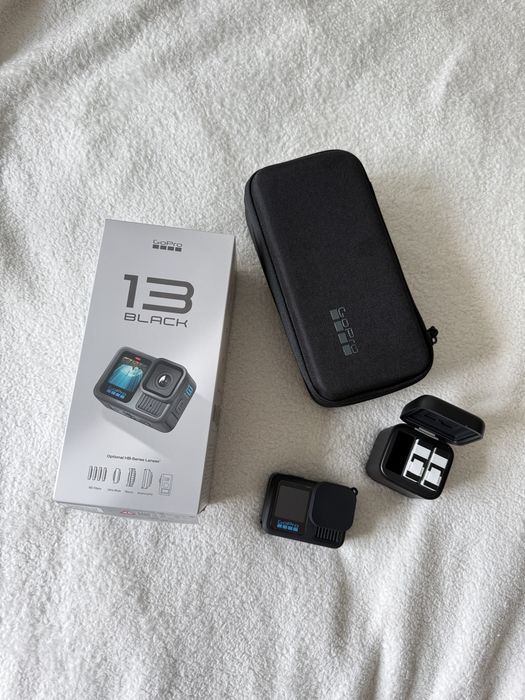 GoPro Hero 13 Surf Kit com extras