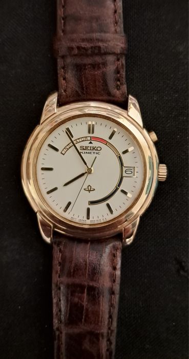 Relógio Seiko Conógrafo,  Calibre 7T92 e Seiko Kinetic.