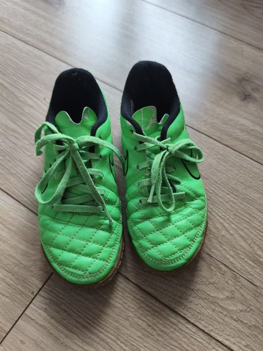 Buty halowe Nike 31,5 cm chłopiec