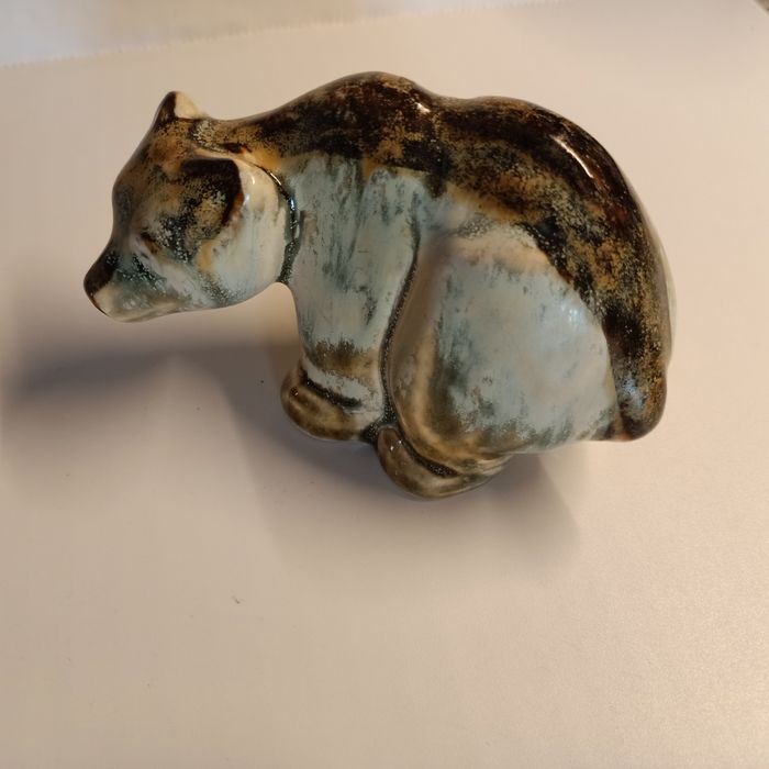 JOSEPH SIMON Søholm Dekorowana rzeźba niedźwiedzia z kamionki