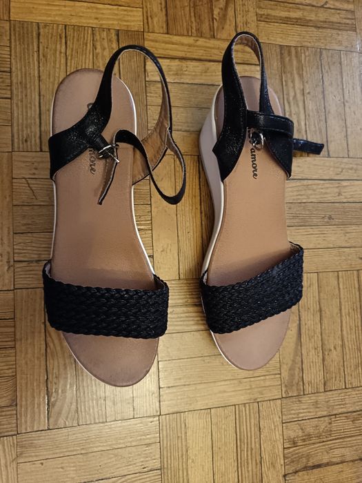 Sandálias n38 várias