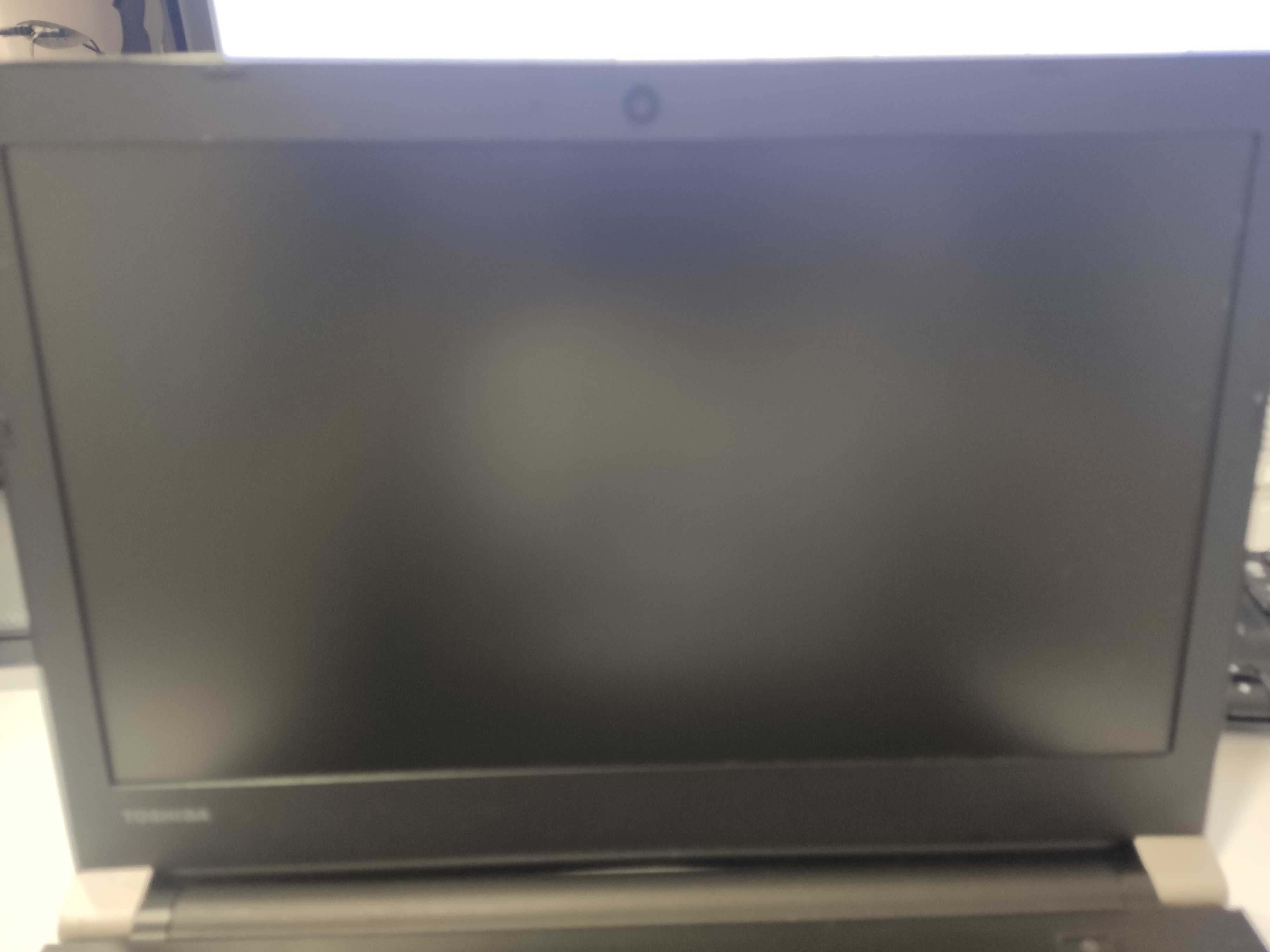 Toshiba Satellite pro A40-D-131