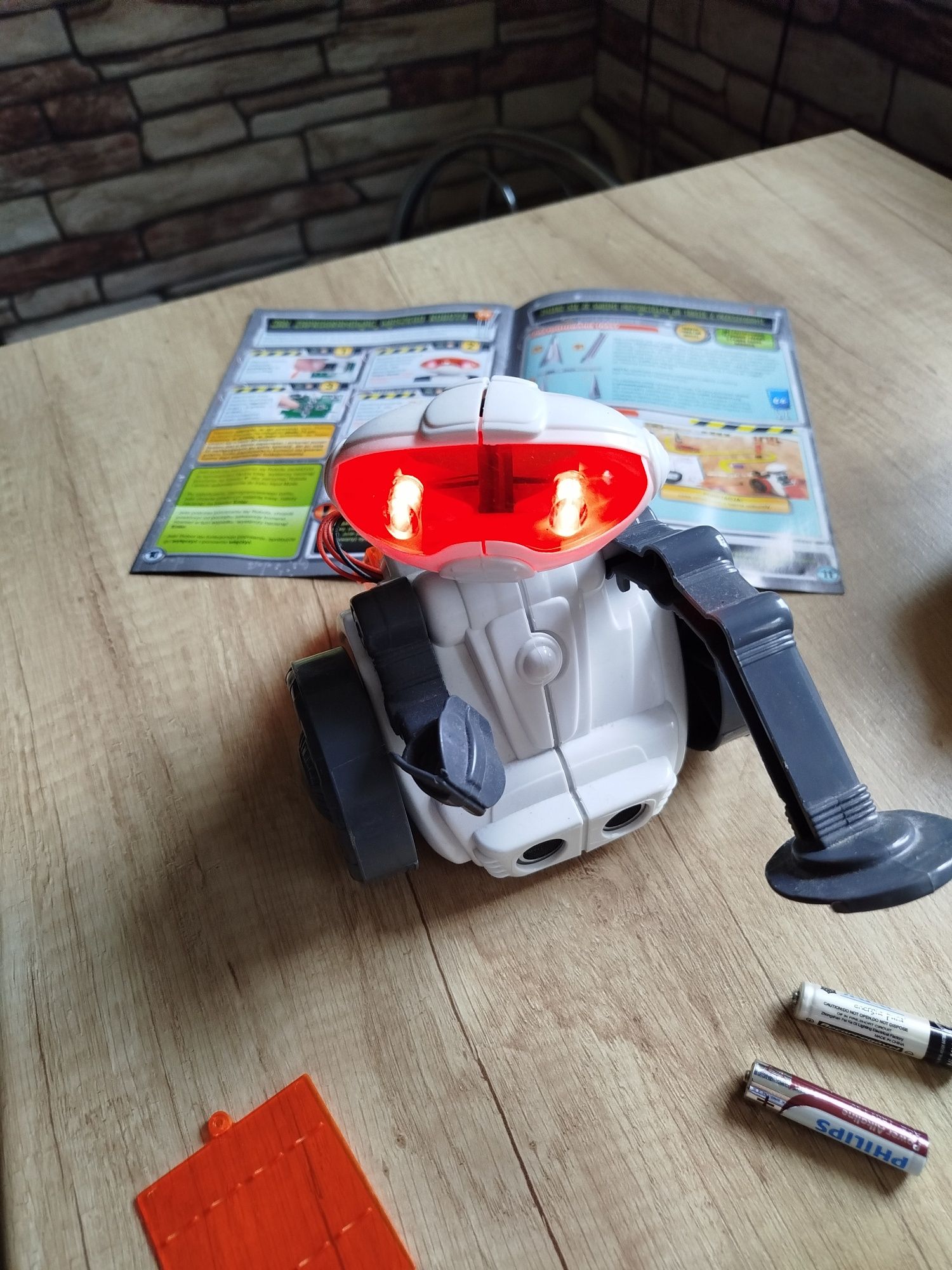 Robot Mio Clementoni