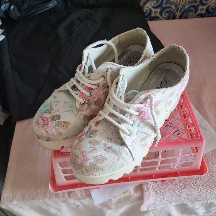 Sapatos coloridos Senhora