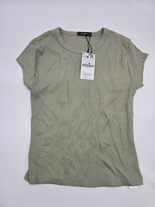 Top da Stradivarius novo M