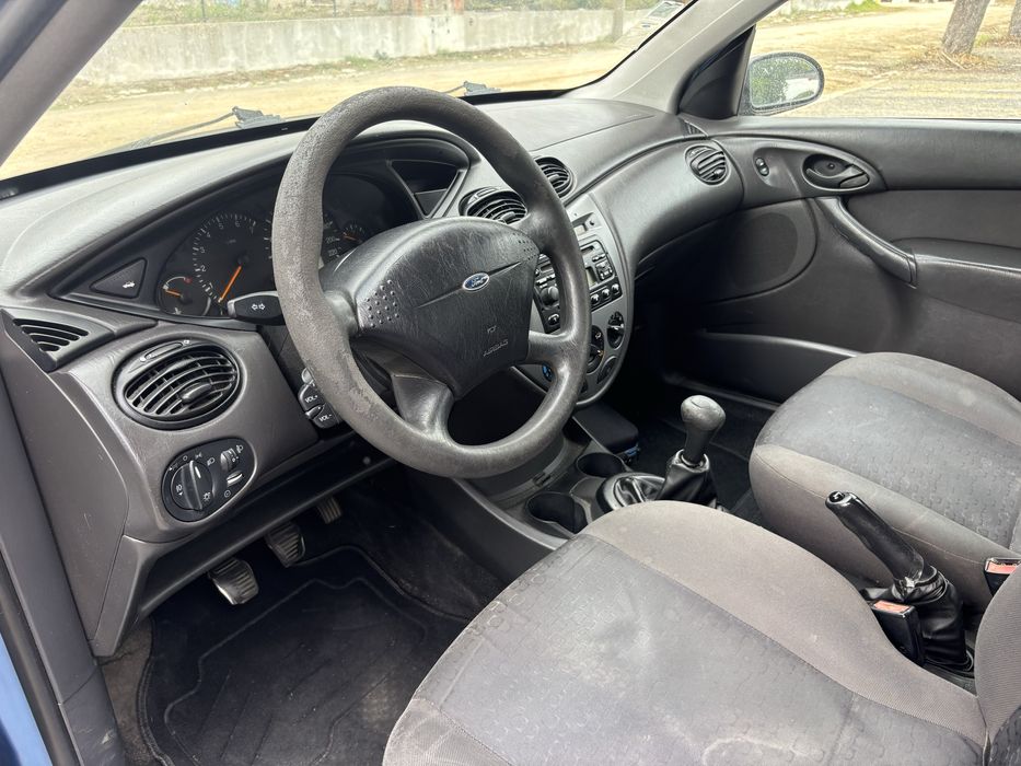 Ford Focus 1.4 Gasolina
