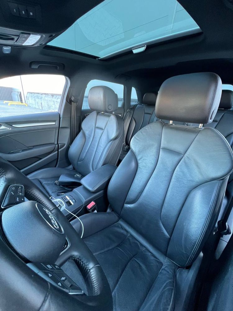 Audi A3 E-tron 2016 рік