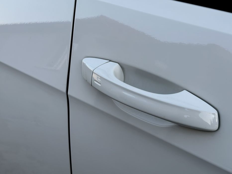 Volkswagen  Golf  2015 року.