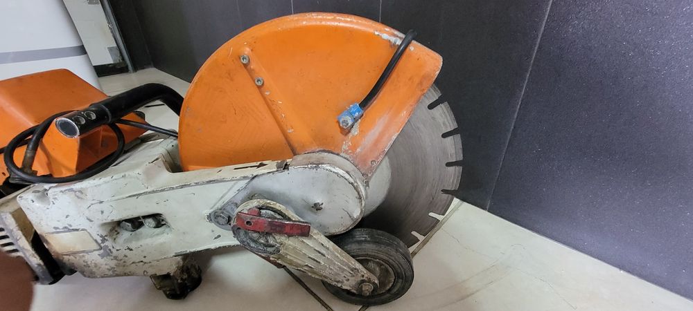 Maquina cortar betao/ferro/perda