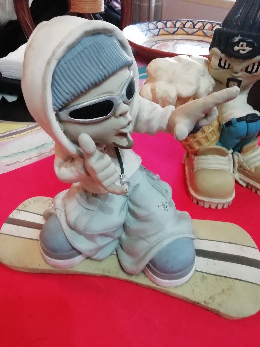 2x estatuas de snowboard da Spirit cerca de 25cm em bom estado