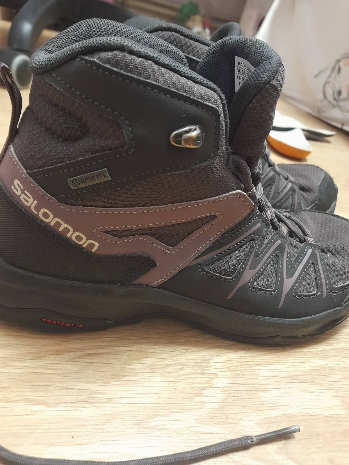 Salomon  gore tex ,ботінки