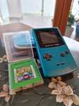 Gameboy Color turkusowy + gra Pokemon Green + etui