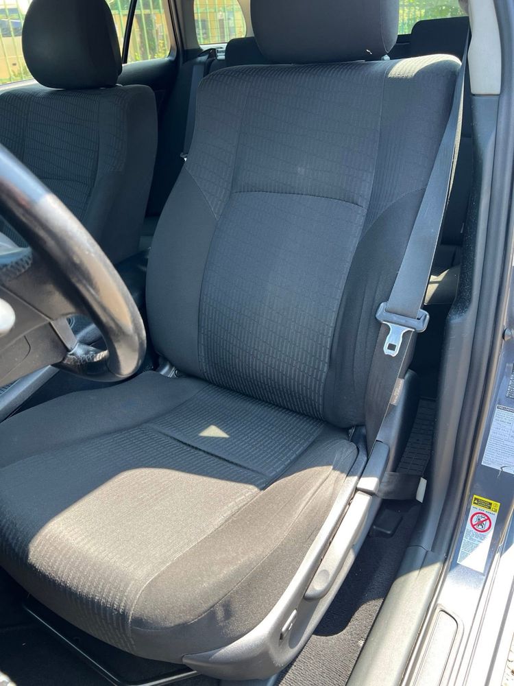 Toyota Avensis 2009