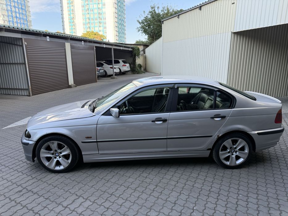 Продам BMW e46 320d
