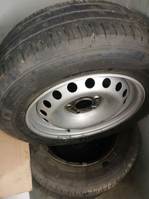 Pneu Falken 195/65/15