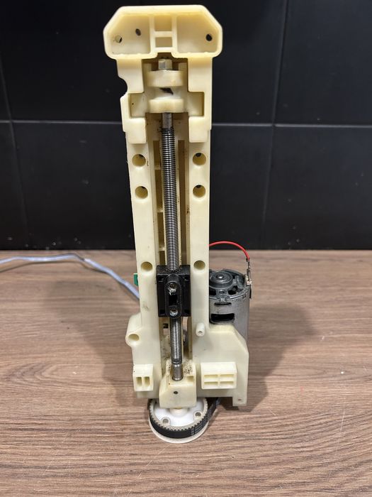 Napęd bloku mechanizm zaparzacza Delonghi