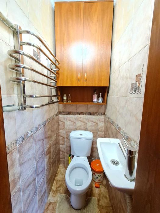 4- комнатный дом 6 станция Люстдорфской дороги/ 1 линия