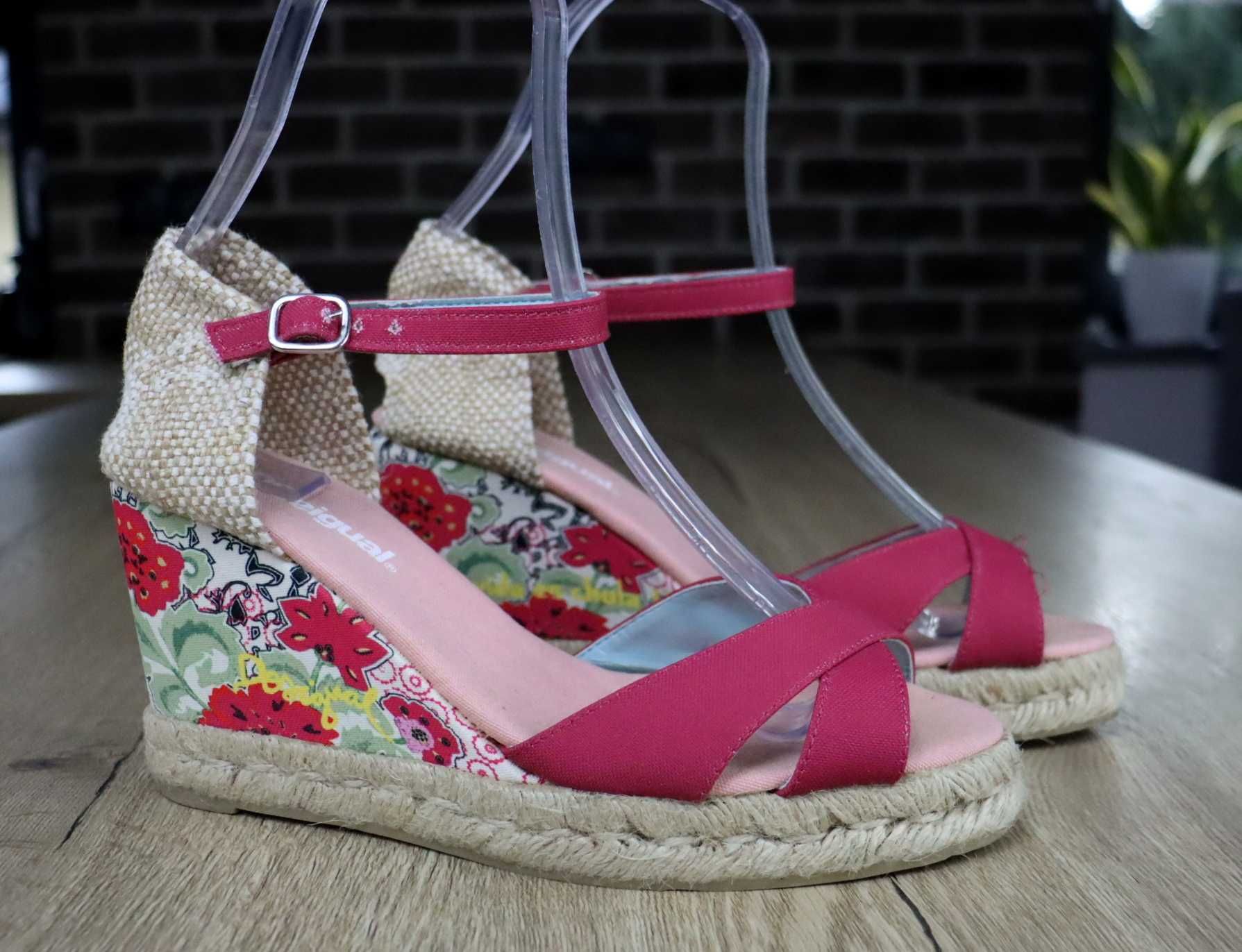 Desigual damskie sandały espadryle na koturnie 41 ( 26,2 cm)