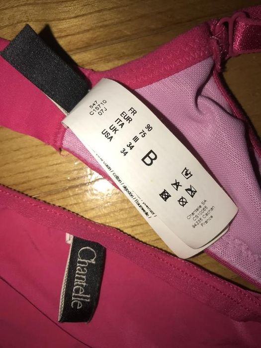 Chantelle-розкішний комплект білизни! верх-75b, низ-s/m!