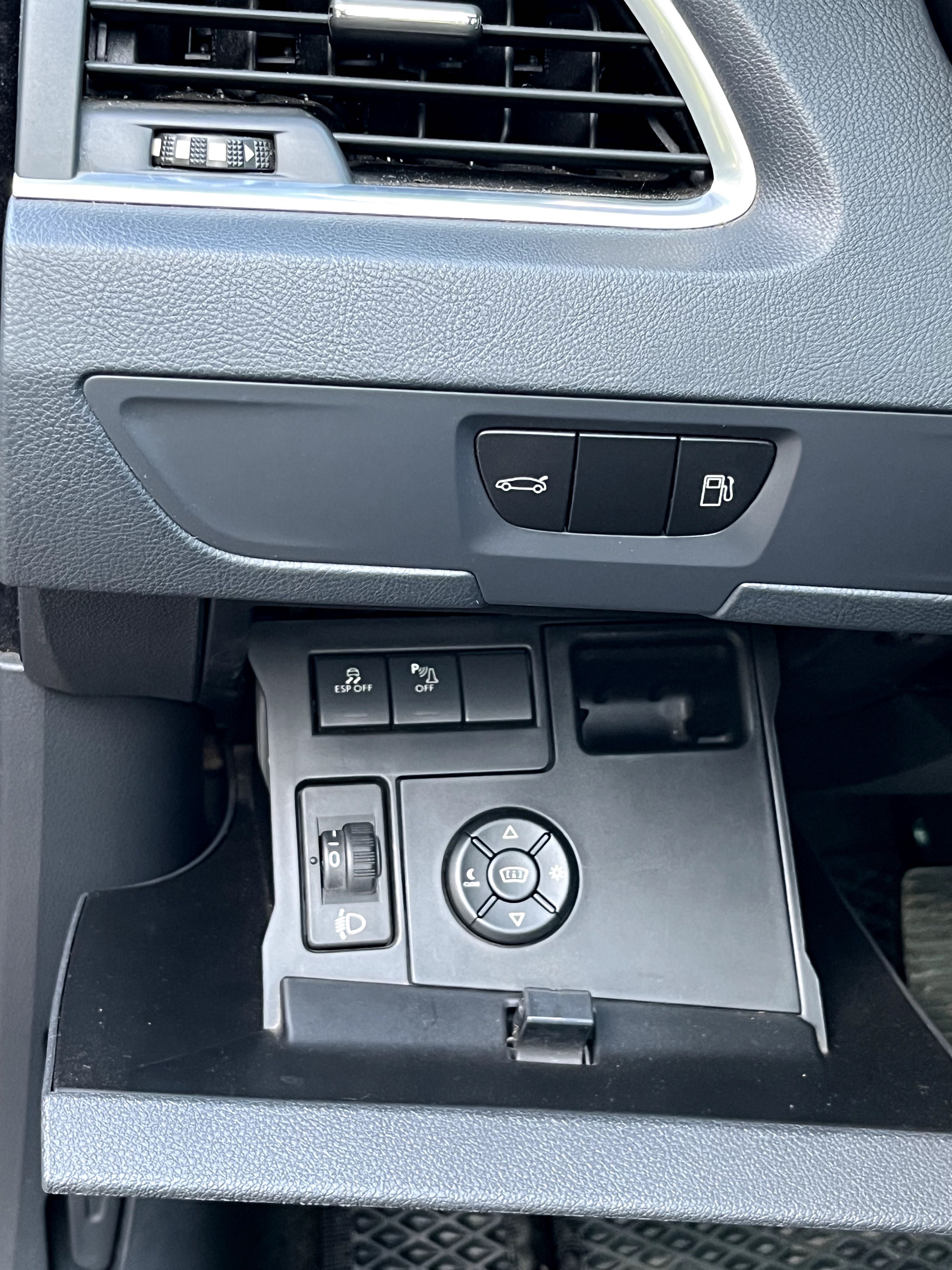 Peugeot 508 SW 2012 1.6 Дизель універсал панорамний дах пежо 508