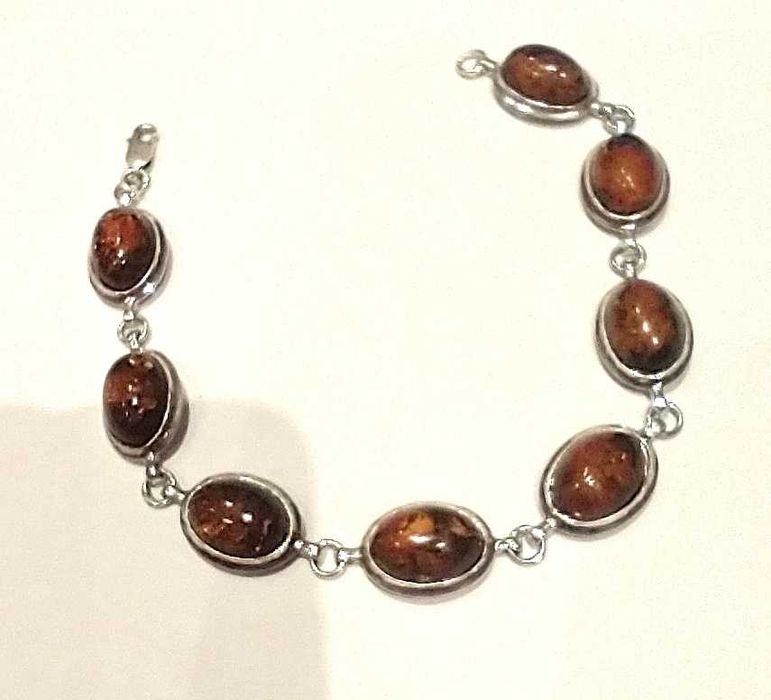 Bransoletka z bursztynu osadzonym w srebrze 925