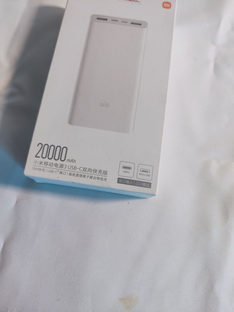 Павер банк xiaomi 20000