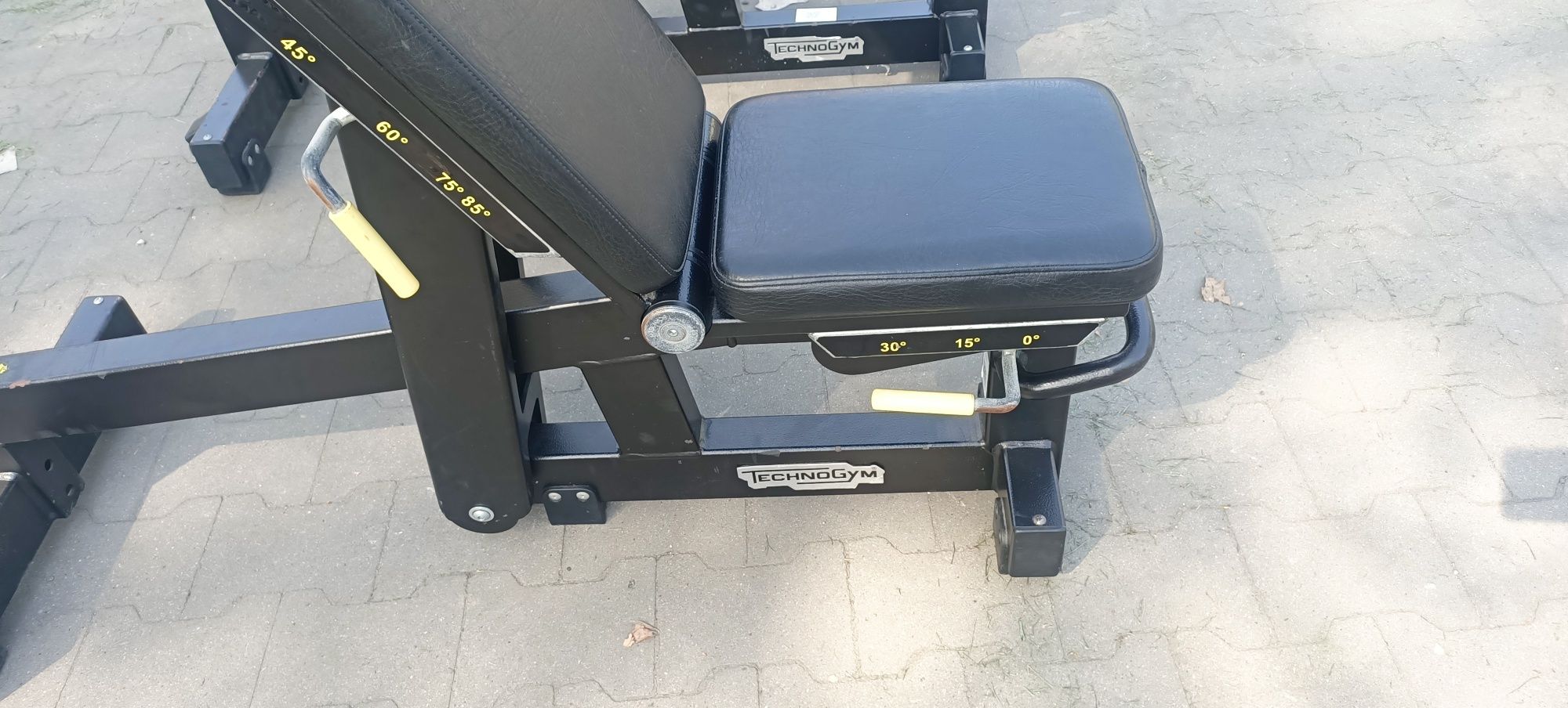 Ławka technogym Pure strength