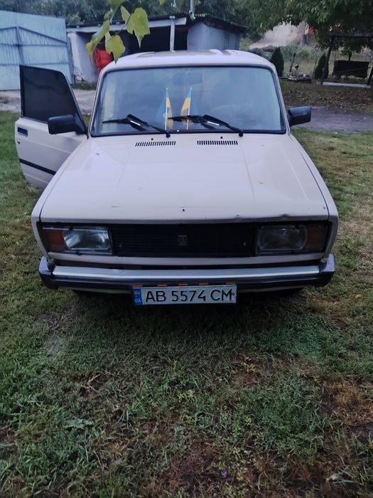 Продам автомобіль ваз 2104