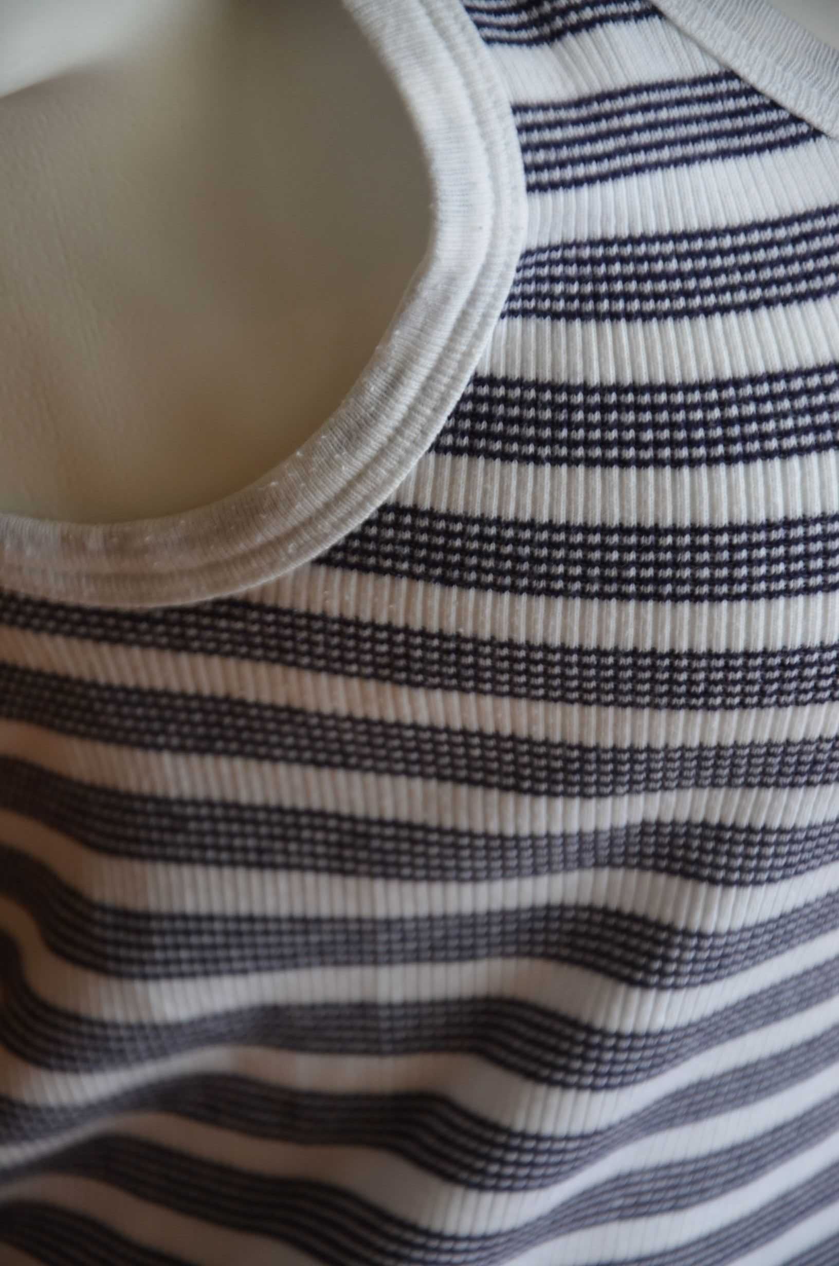 Bluzka top podkoszulek biały w paski bokserka 40 42 44 L XL XXL